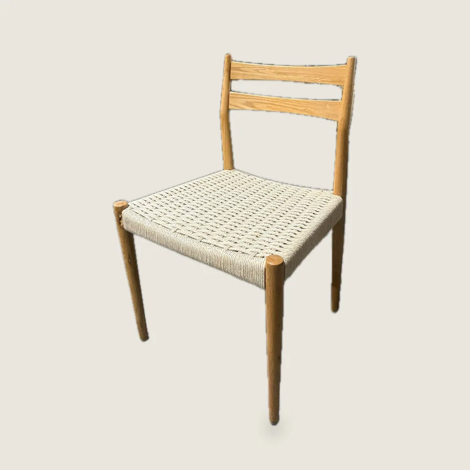 Ladder-Back Cord Chair